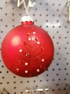 Boule rouge décor sapin