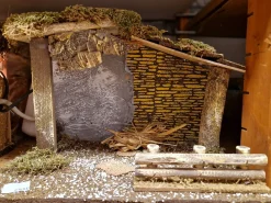 Crèche artisanale en bois