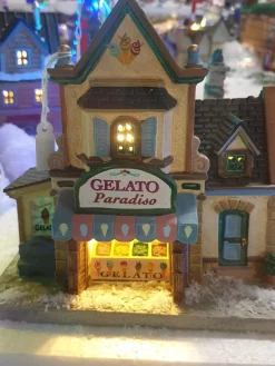 Magasin de glace « Gelato Paradiso »