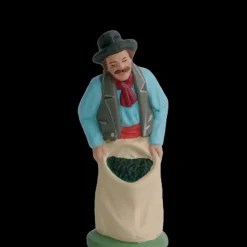 Ramasseur d&rsquo;olives debout