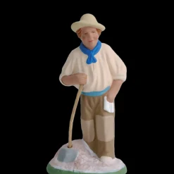 Salinier à la pelle