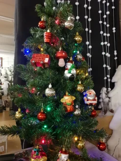 Sapin miniature décoré