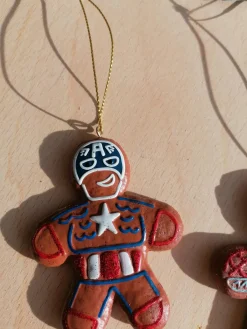 Suspension pain d&rsquo;épices Captain America